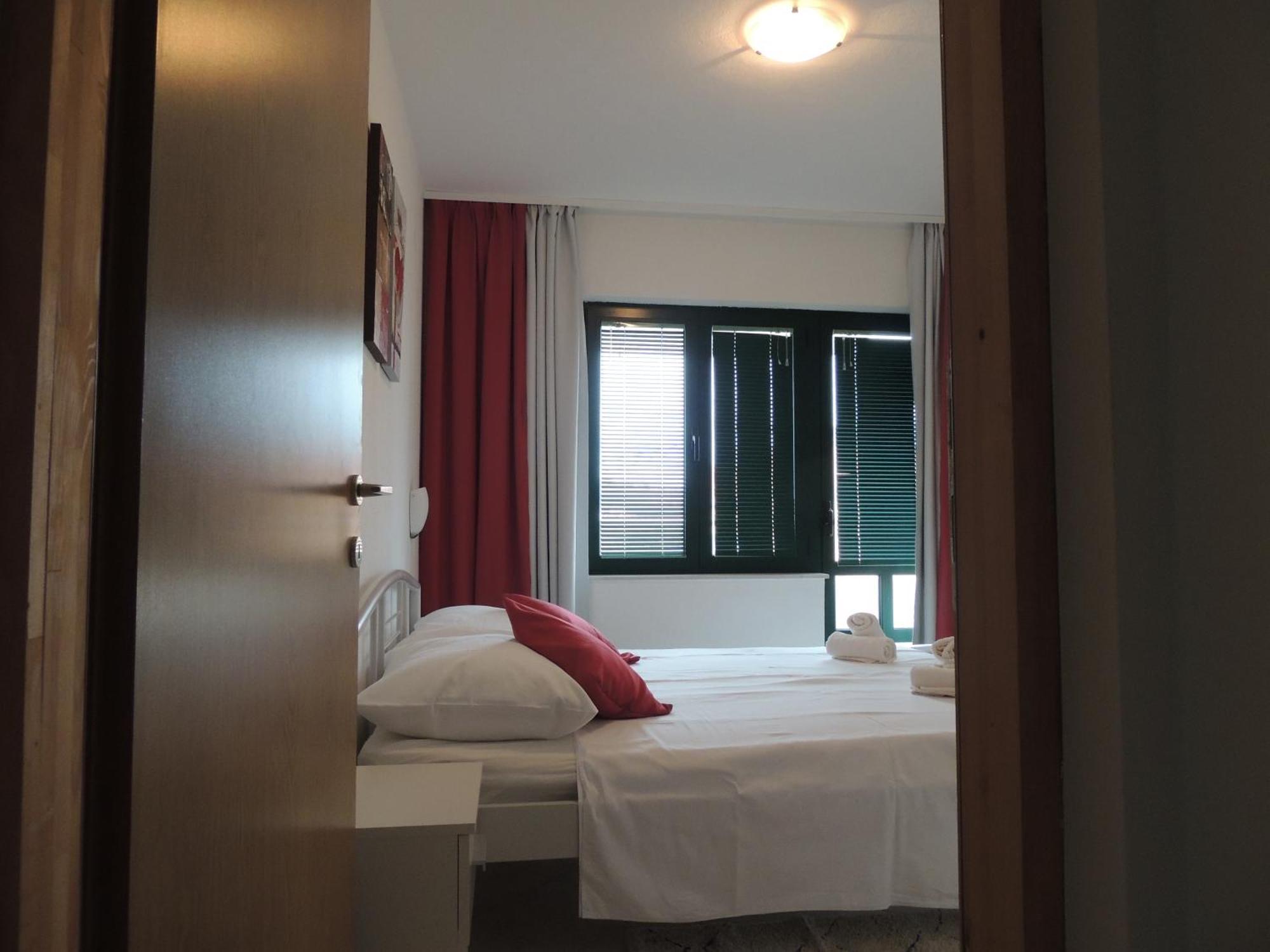 Apartments Suljic - Cash Only Property Стари Град Екстериор снимка